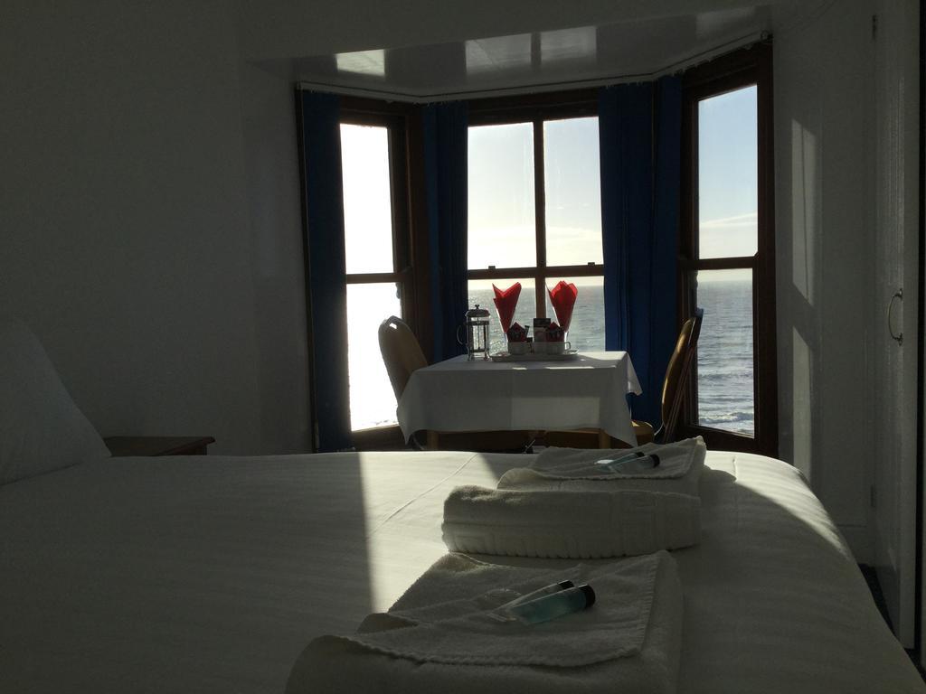 Celtic Bay Guest House Абъристуит Екстериор снимка