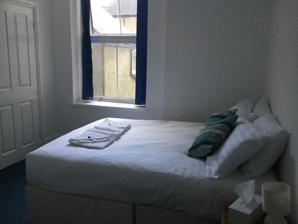 Celtic Bay Guest House Абъристуит Екстериор снимка