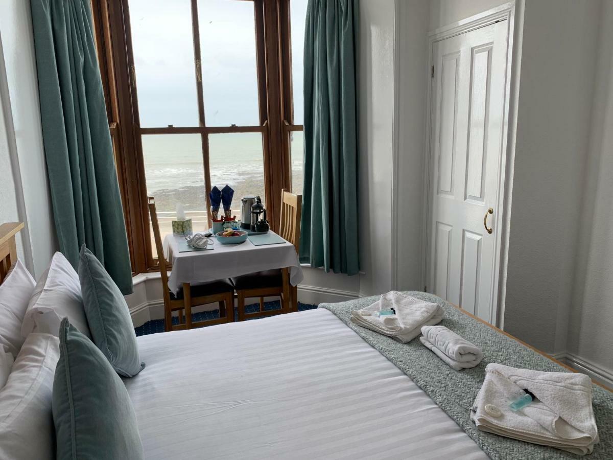 Celtic Bay Guest House Абъристуит Екстериор снимка