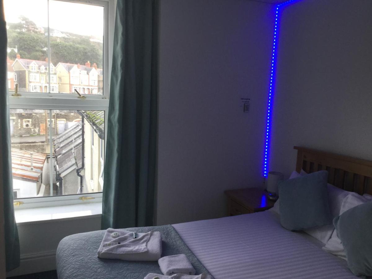 Celtic Bay Guest House Абъристуит Екстериор снимка